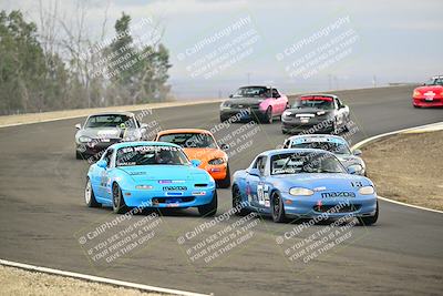 media/Jan-26-2025-CalClub SCCA (Sun) [[cfcea7df88]]/Group 4/Race/